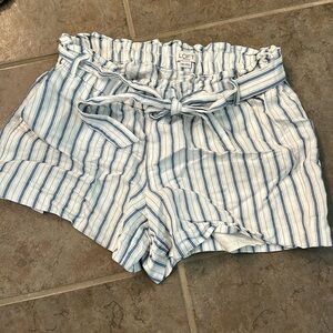 Never worn.